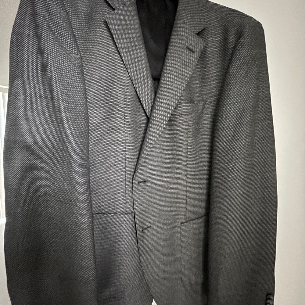 SOLD…..Hugo boss wool blazer (brand new)